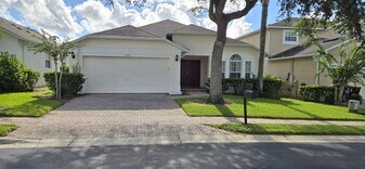 500 Highgate Park Blvd in Davenport, FL - Building Photo