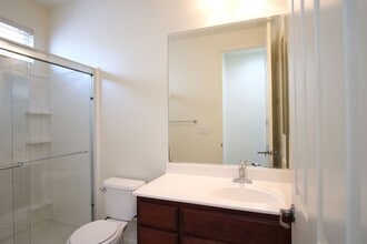 1603 Water Lily Ln in Ceres, CA - Building Photo - Building Photo