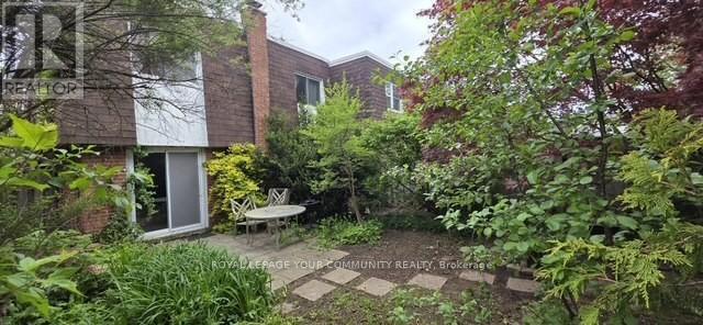 69 Silas Hill Dr in Toronto, ON - Building Photo
