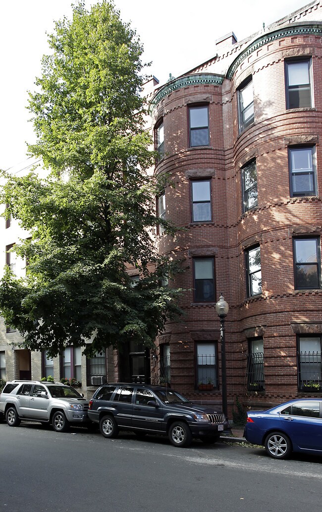 146 Worcester St in Roxbury, MA - Building Photo - Building Photo