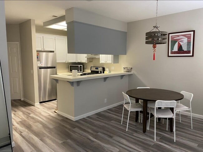 1143 Greene Terrace in Davis, CA - Building Photo - Building Photo