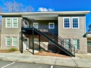 130 Briarwood Rd in Statesboro, GA - Building Photo - Building Photo