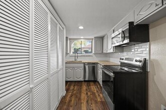 3905 Village Dr in Rockwall, TX - Building Photo - Building Photo