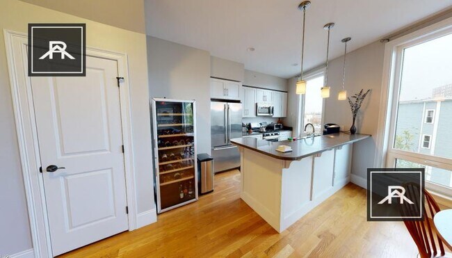166 Hampshire St in Cambridge, MA - Building Photo - Building Photo