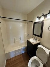 1324 Fairlawn Dr in Rantoul, IL - Building Photo - Building Photo