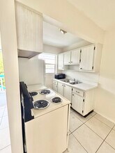 1111 N Federal Hwy in Lake Worth Beach, FL - Building Photo - Building Photo