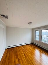 19 Harding Ave in Everett, MA - Building Photo - Building Photo