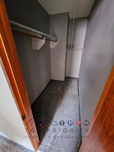 217 Fereday Ct, Unit Unit D in Waterloo, IA - Building Photo - Building Photo