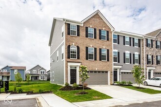 6987 Adalene Ln in Carmel, IN - Building Photo - Building Photo