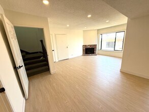 1444 Centinela Ave, Unit 6 in Los Angeles, CA - Foto de edificio - Building Photo