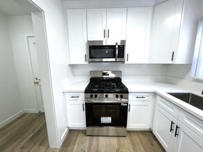 4024 Lincoln Ave in Culver City, CA - Building Photo - Building Photo