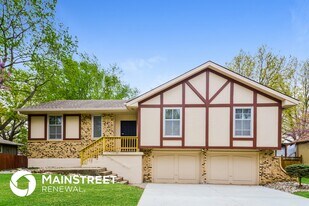 16105 E 27th Ter S in Independence, MO - Building Photo