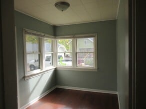 120 Pine Ave in Whitefish, MT - Foto de edificio - Building Photo