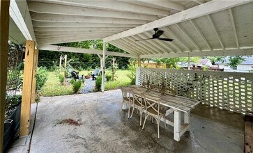 214 Etowah Dr in Cartersville, GA - Building Photo - Building Photo