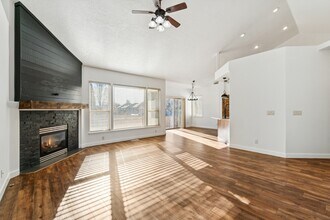 1661 W Puzzle Crk Ct in Meridian, ID - Building Photo - Building Photo