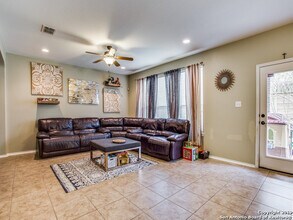11906 Tokyo in San Antonio, TX - Building Photo - Building Photo