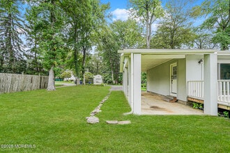 220 Highwood Rd in Ocean Township, NJ - Building Photo - Building Photo