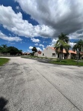 14711 SW 61st Terrace in Miami, FL - Building Photo - Building Photo
