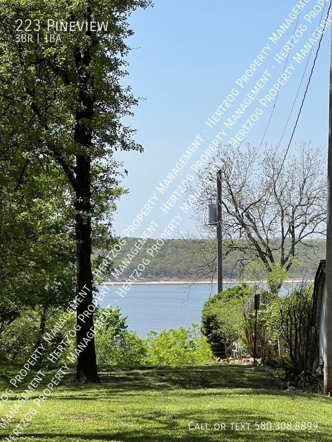 223 Pineview St in Kaw City, OK - Building Photo - Building Photo