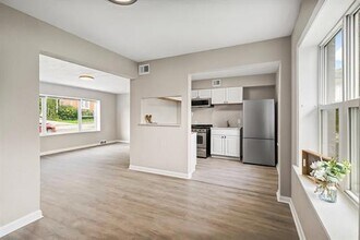 2 Sherman Terrace in Madison, WI - Building Photo - Building Photo