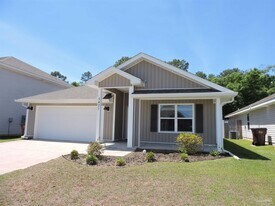 5427 Peach Dr in Milton, FL - Building Photo