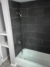 48 Hastings St, Unit 1 in Lowell, MA - Building Photo - Building Photo