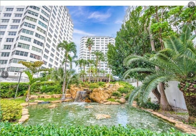 property at 999 Brickell Bay Dr