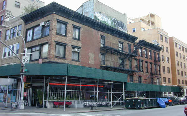 93 Avenue B in New York, NY - Building Photo - Building Photo