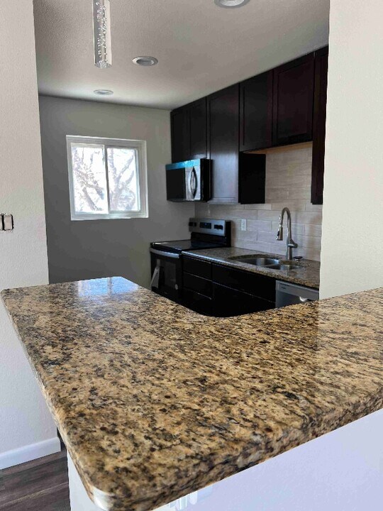 665 Utica St in Denver, CO - Building Photo