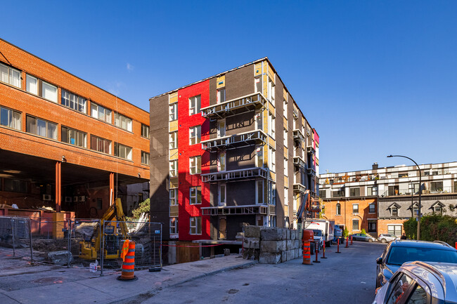 2050 Clark Rue in Montréal, QC - Building Photo - Building Photo