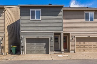 2503 Carson Loop in Forest Grove, OR - Building Photo - Building Photo