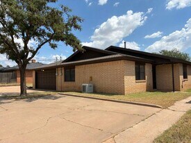 3 Wagnon Dr in Wolfforth, TX - Building Photo