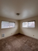 3033 NE 140th St in Seattle, WA - Building Photo - Building Photo