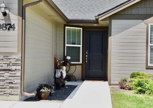 10874 Armuth St in Nampa, ID - Building Photo - Building Photo