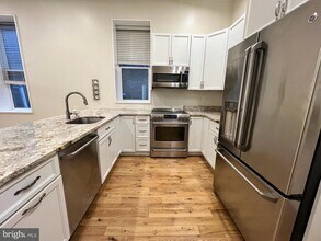 1120 Walnut St in Philadelphia, PA - Building Photo - Building Photo