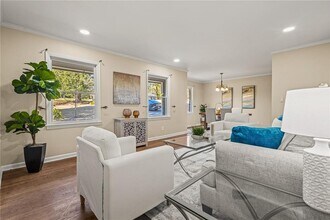 2519 Lauderdale Dr NE in Atlanta, GA - Building Photo - Building Photo