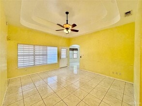 28 N 40th St in McAllen, TX - Building Photo - Building Photo