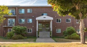 Cambridge Heights Apartments in Sault Ste Marie, ON - Building Photo