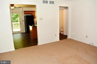 651 Westphalia Ct in Glen Burnie, MD - Building Photo - Building Photo