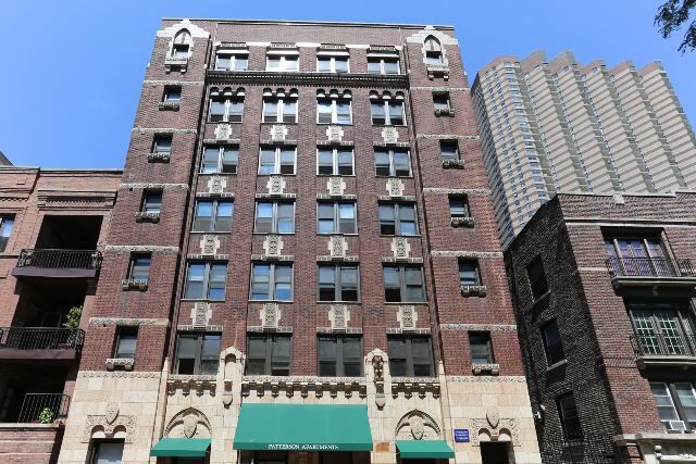 615 W Patterson Ave in Chicago, IL - Foto de edificio