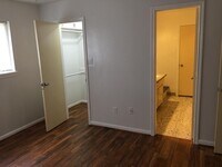 9306 Longstaff Dr photo'