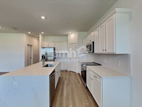 3321 Carthage Ave in Parrish, FL - Building Photo - Building Photo