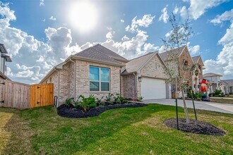 4934 Finns Lndg St in League City, TX - Building Photo - Building Photo