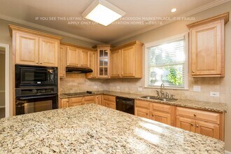 5940 Worthington Ct in Cumming, GA - Foto de edificio - Building Photo