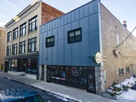 140 Clinton St in Schenectady, NY - Building Photo