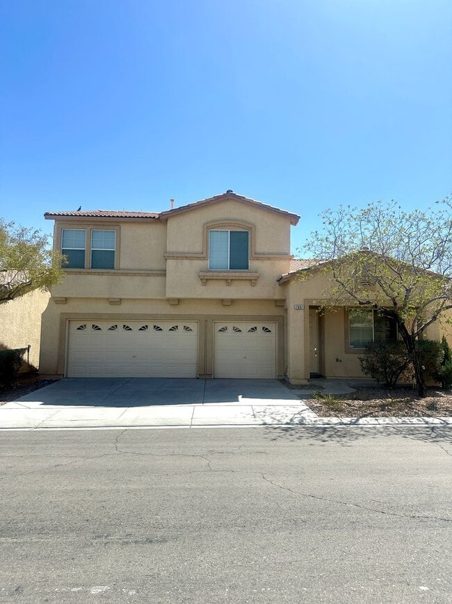 7607 Pioneer Ranch Ave in Las Vegas, NV - Building Photo - Building Photo