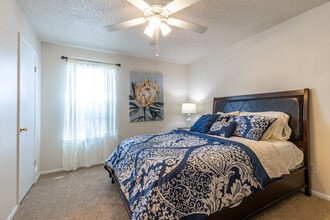The Place At Harvestree in Plano, TX - Building Photo - Interior Photo