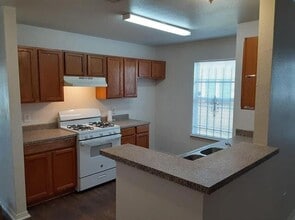 2234 Stoneman St in Dallas, TX - Building Photo - Building Photo