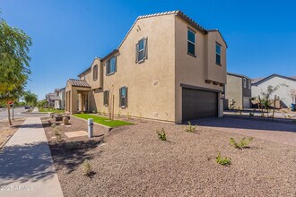 26205 N 19th Ln in Phoenix, AZ - Building Photo - Building Photo