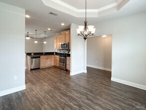 10706 Trailblazer Wy in Pensacola, FL - Foto de edificio - Building Photo
